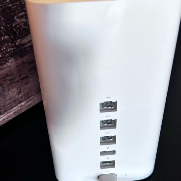 Apple AirPort Extreme Base Station Wireless Router Model A1521 works - Picture 2 of 4